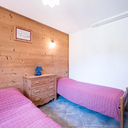 Chalet La Mouliniere 2 *